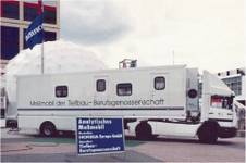 Ambient Monitor Mobile Van_exterior view